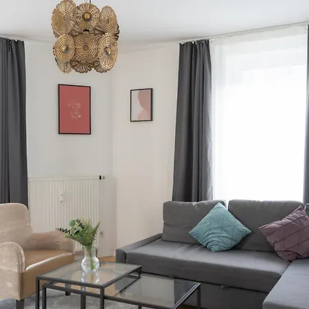 Urban Flats Aparthotel Berlino