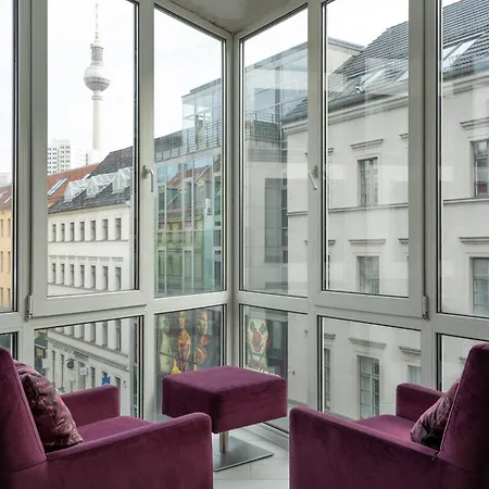 Urban Flats Appart hôtel 4*