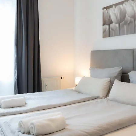 Urban Flats Aparthotel Berlino