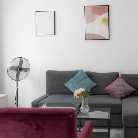 Urban Flats Aparthotel Berlino