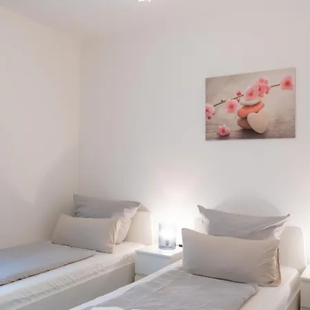 Aparthotel Urban Flats