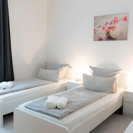 Urban Flats Appart hôtel 4*