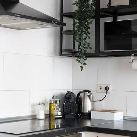 Apartahotel Urban Flats 4*