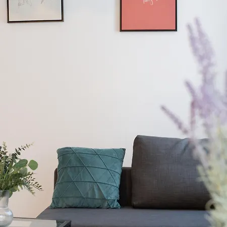 Urban Flats Appart hôtel