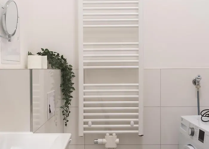 Urban Flats شقة فندقية 4*