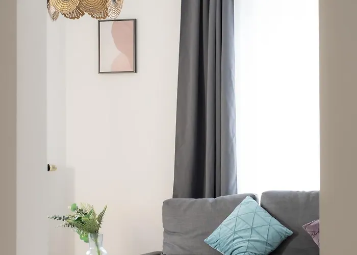 Urban Flats شقة فندقية 4*