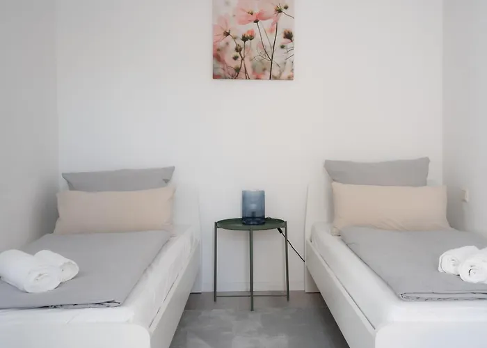 公寓式酒店 Urban Flats 4*