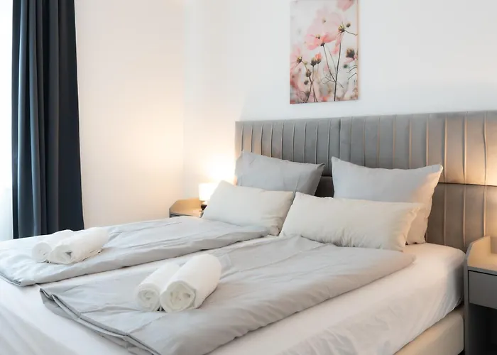 公寓式酒店 Urban Flats 4*