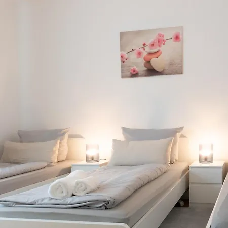 Aparthotel Urban Flats 4*