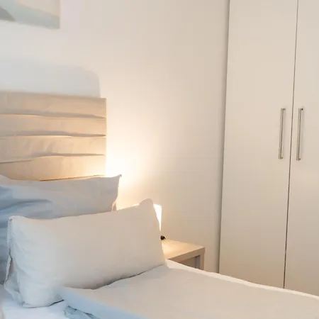 Hotel apartamentowy Urban Flats 4*