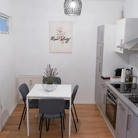 Aparthotel Urban Flats 4*