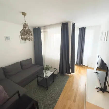 Urban Flats 4*