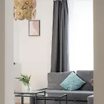 Urban Flats 아파트호텔 4*