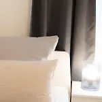 Urban Flats 4*