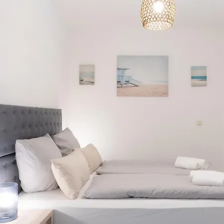 Urban Flats 4*