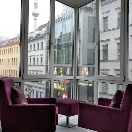 Urban Flats Aparthotel