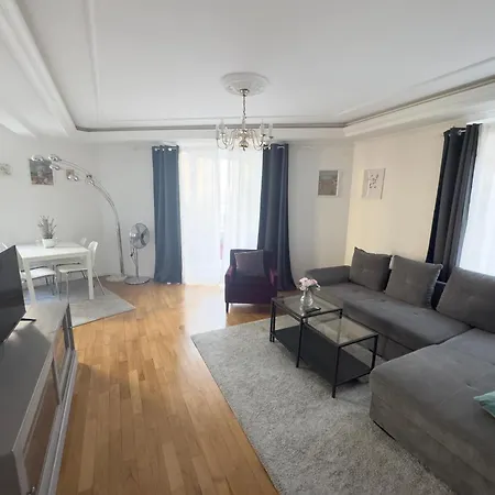 Aparthotel Urban Flats